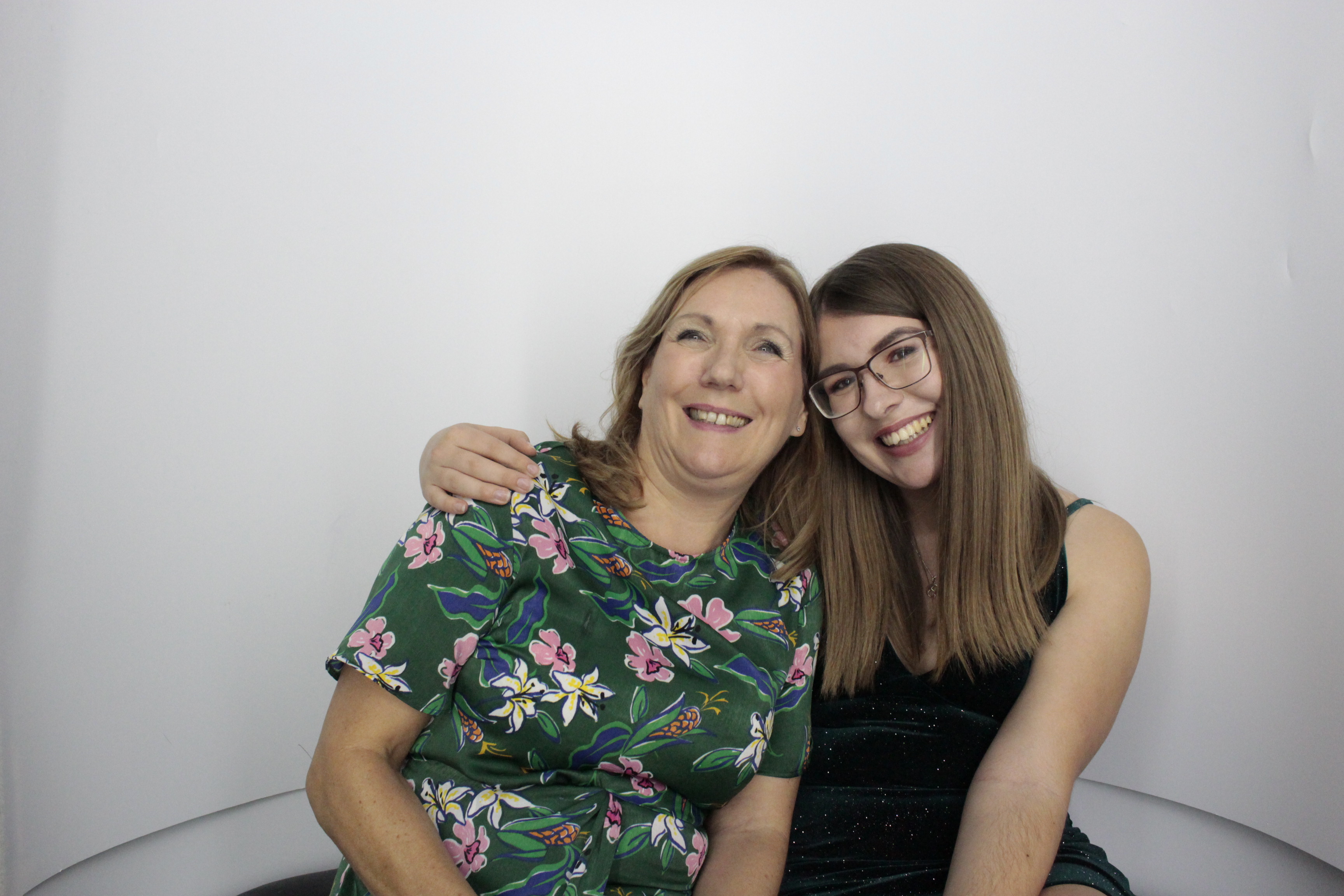 Sinead Byng 50th Birthday Party | View more photos from the event at gallery.myphotoboothexperience.co.uk/u/MyPhotoBoothExperienceLtd/Sinead-Byng-50th-Birthday-Party